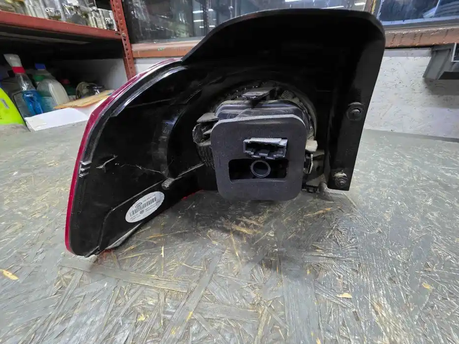 Lampa Prawy Tył Vw Golf VI Kombi 5K0.945.096.M