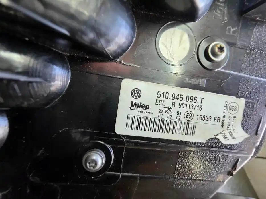 Lampa Prawy Tył Vw Golf SPORTS VAN 510.945.096.T