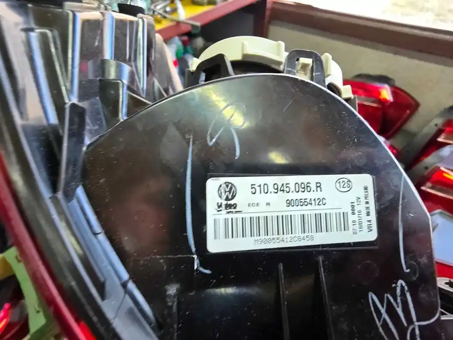 Lampa Prawy Tył Vw Golf SPORTS VAN 510.945.096.R