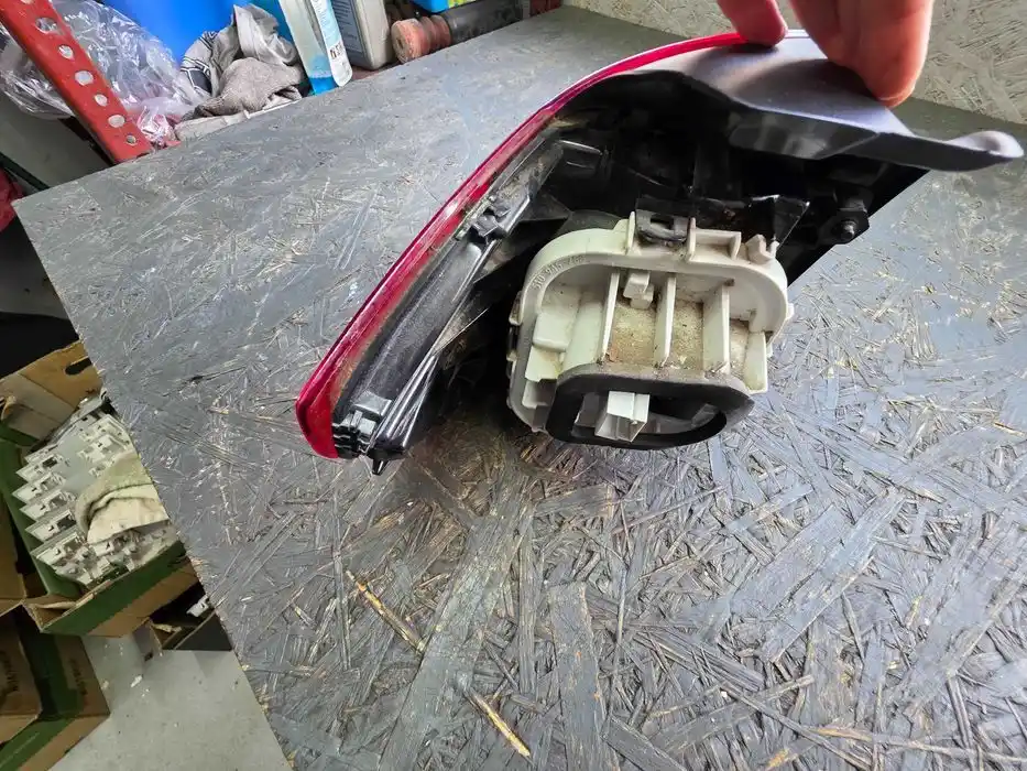 Lampa Prawy Tył Vw Golf SPORTS VAN 510.945.096.L