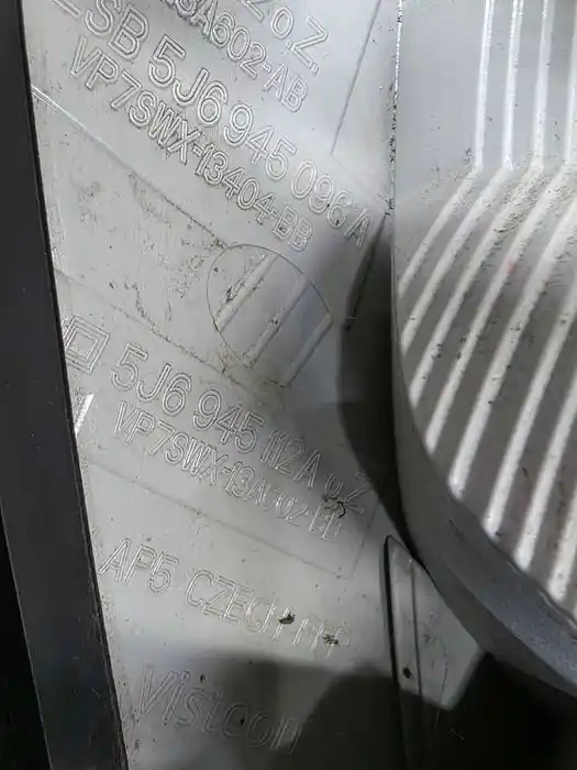 Lampa Prawy Tył Skoda Fabia II Kombi 5J6.945.112.A