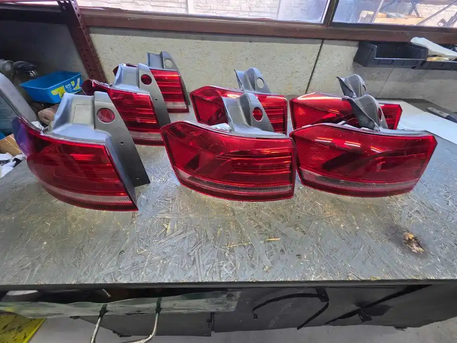 Lampa Lewy Tył Vw Passat B8 Kombi 3G9.945.095.D