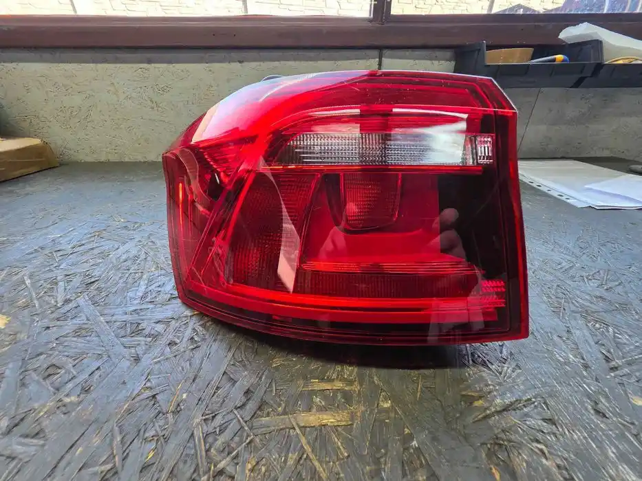 Lampa Lewy Tył Vw Golf SPORTS VAN 510.945.095.R