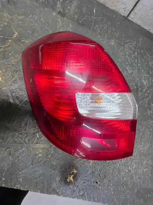 Lampa Lewy Tył Skoda Fabia II HB 5J6.945.095.A