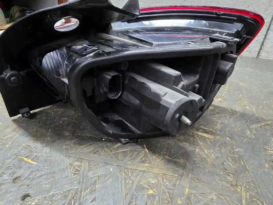 Lampa Lewy Tył  Seat Ibiza IV HB 6J4.945.095.K