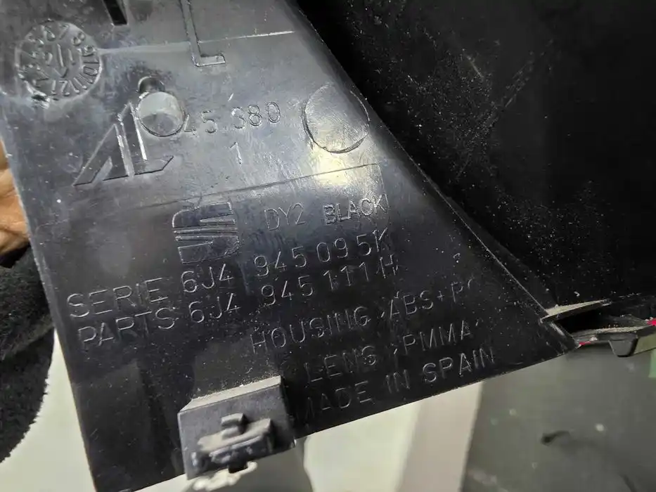 Lampa Lewy Tył  Seat Ibiza IV HB 6J4.945.095.K