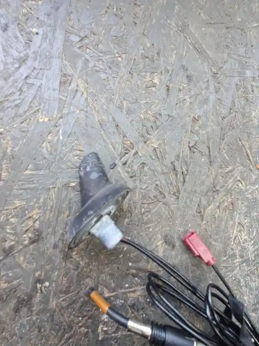 Antena Dachowa Rekin Renault VelSatis