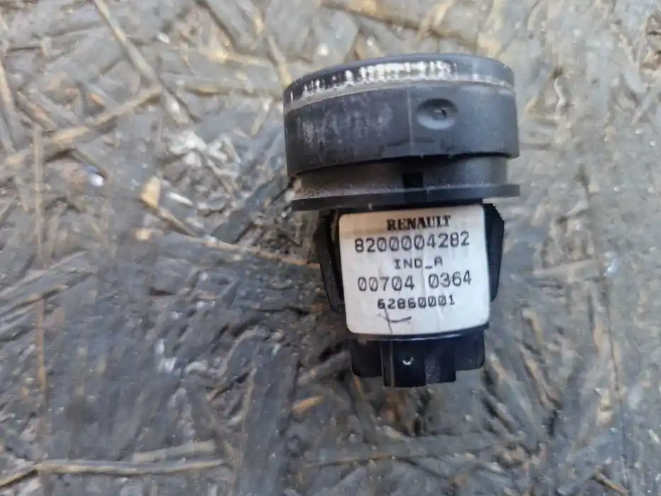 Przycisk Star-tStop Renault 82.000.042.82