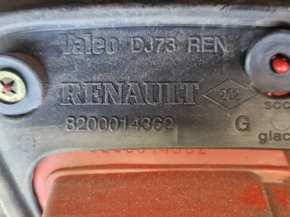 Lampa Lewy Tył w Klape Renault VelSatis 82.000.143.62