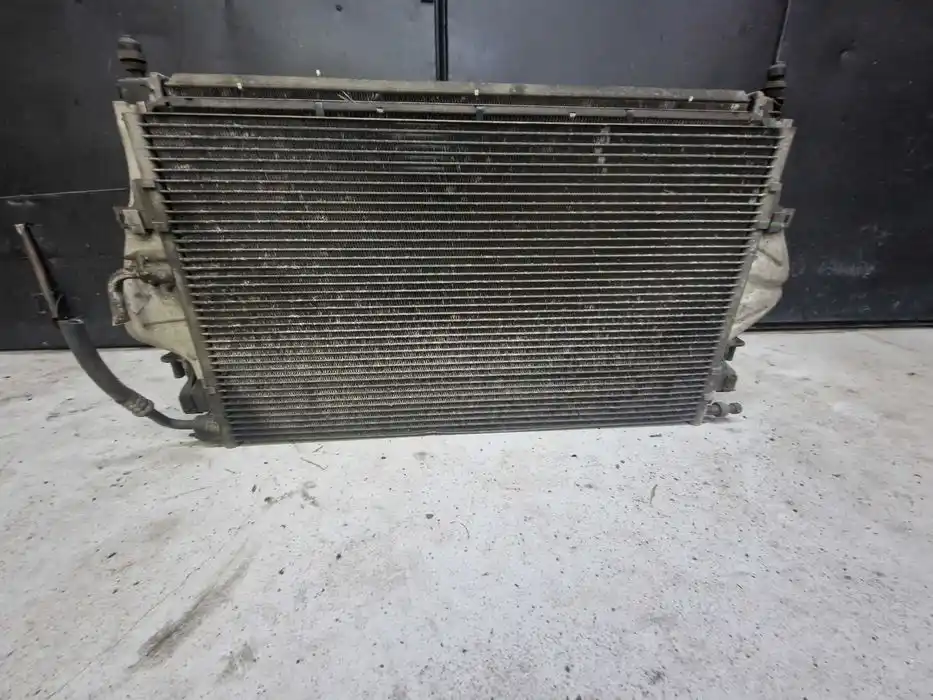 Chłodnice z Wentylatorem Renault Vel Satis 82.000.087.61-82.000.255.35