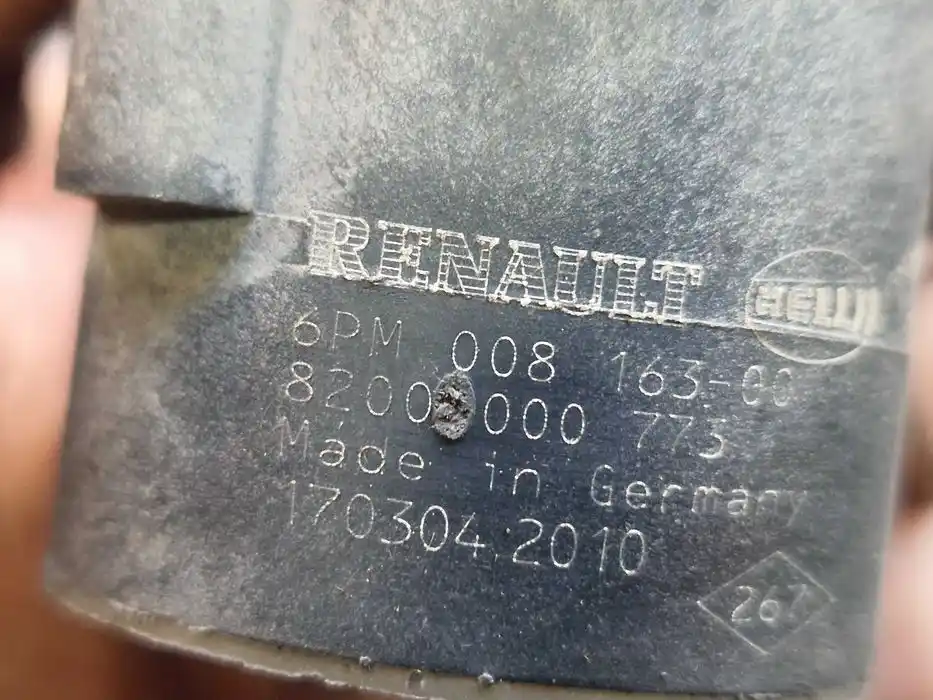 Czujnik Poziomowania Xenonów Renault 82.000.007.73
