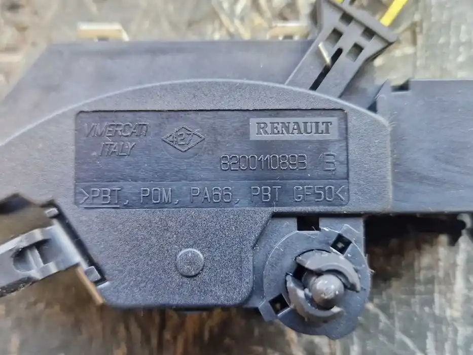 Czujnik Pedału Sprzęgła Renault VelSatis 82.001.108.93B