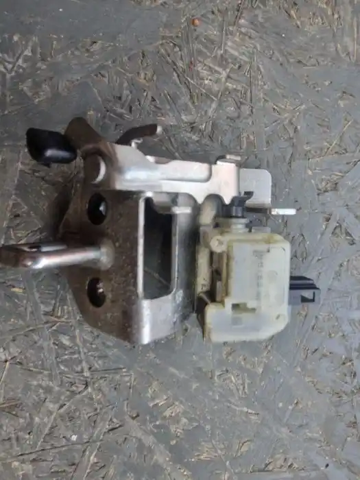 Zamek Tylnej Klampy Skoda Octavia II 1Z9.827.511.C