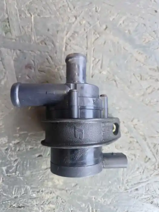 Dodatkowa Pompa Wody Vw Audi Seat Skoda 1K0.965.561.F