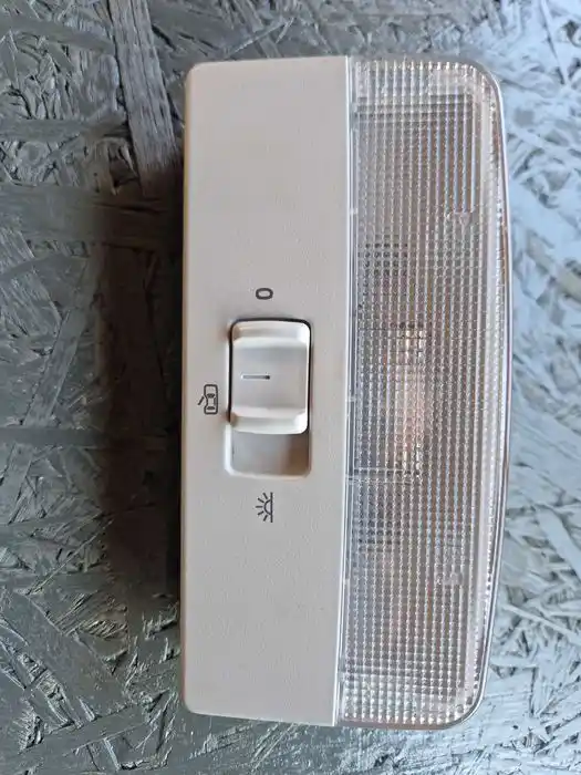 Lampka Podsufitki Vw UP 6Q0.947.105.M