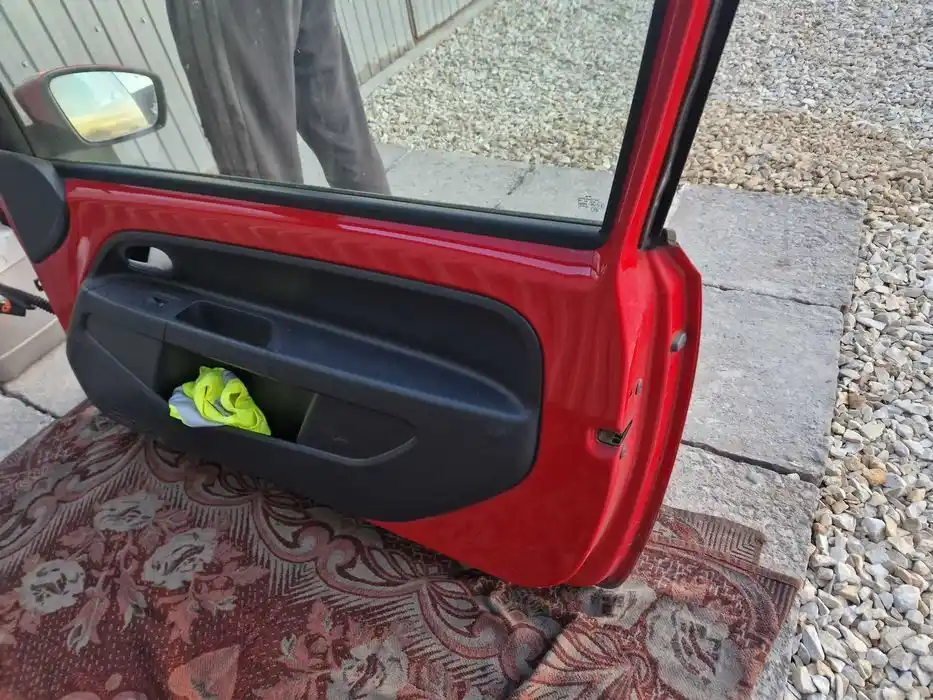 Drzwi Przednie Prawe Vw UP 3D Kod Lak.LY3D