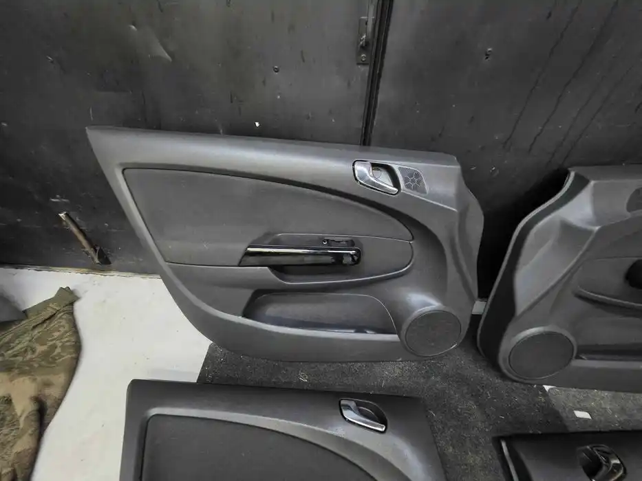 Boczki Drzwi Opel Corsa D 5D 2013r