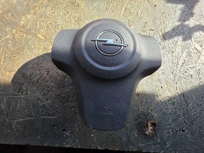 Poduszka Kierownicy Opel Corsa D 132.357.70