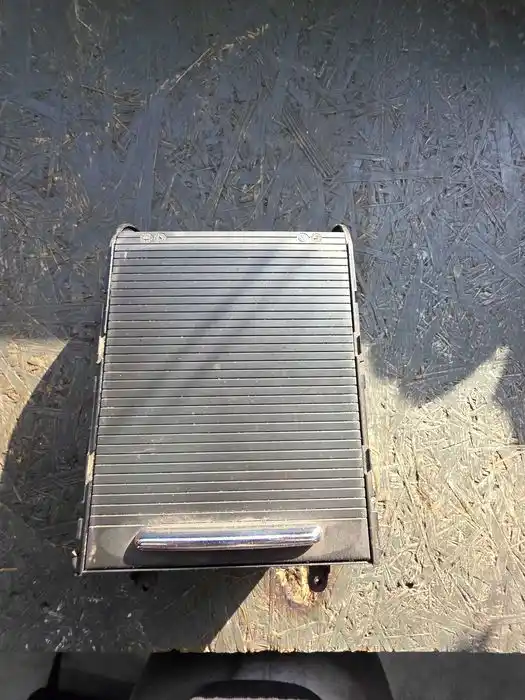 Schowek Vw Passat B6 3C0.858.329.A