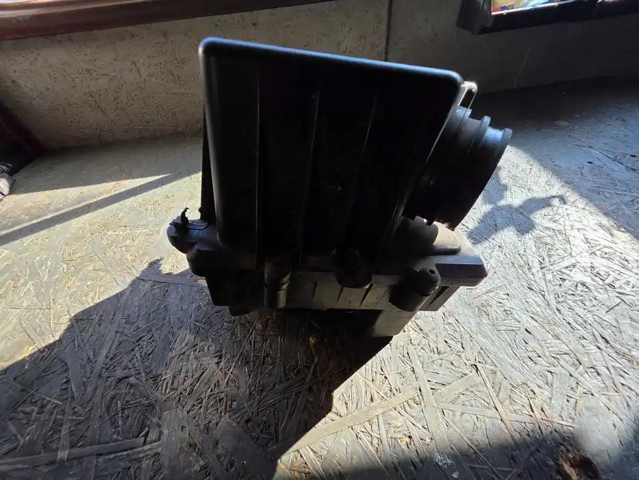 Obudowa Filtra Powietrza Opel Corsa D 132.489.06