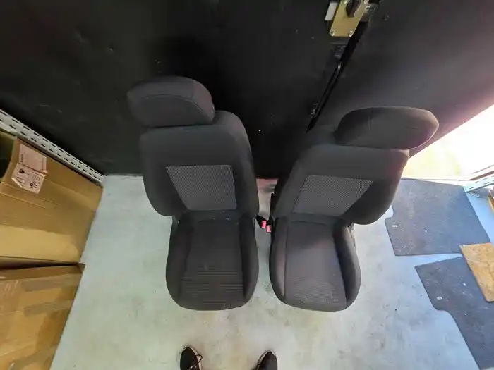 Fotele Opel Corsa D Przeb.21Tys.Km