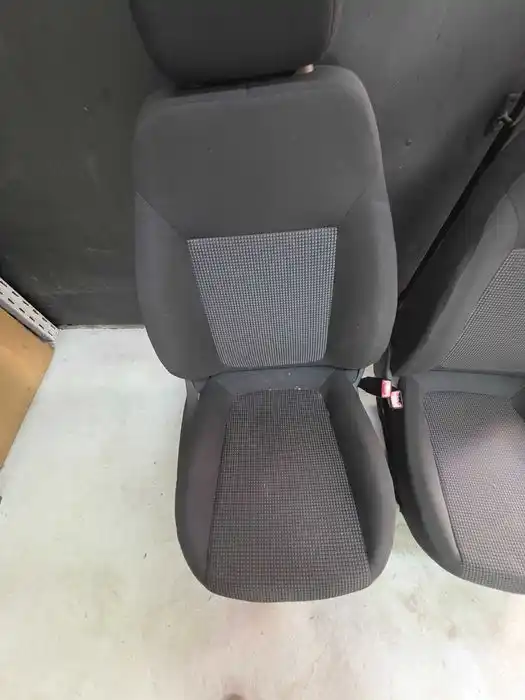 Fotele Opel Corsa D Przeb.21Tys.Km