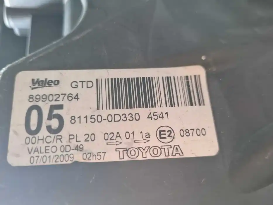 Lampa Prawy Przód Toyota Yaris II LIFT 899.027.67