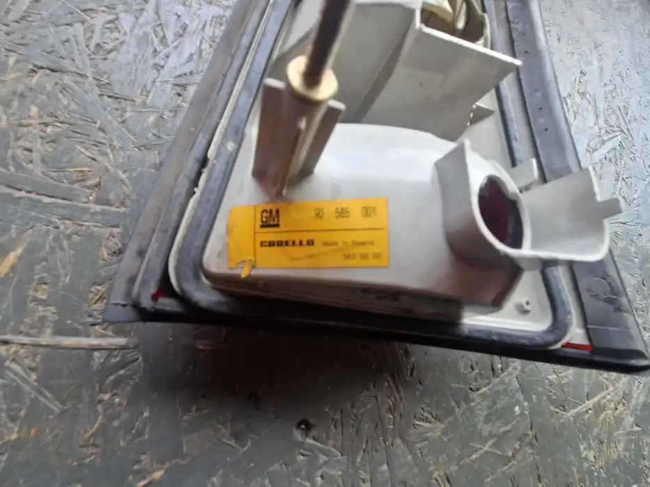 Lampa Tył Lewa Opel Vectra B 905.850.01