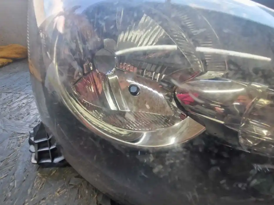 Lampa Prawy Przód TOYOTA AYGO I 890.330.80