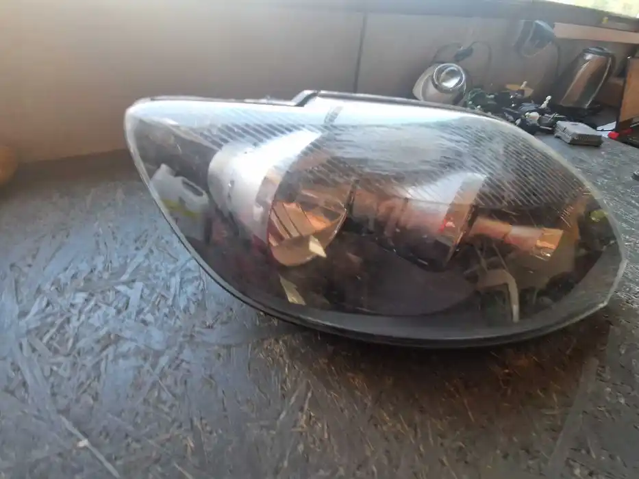 Lampa Prawy Przód 5M1.941.006.G VW GOLF 6 VI PLUS
