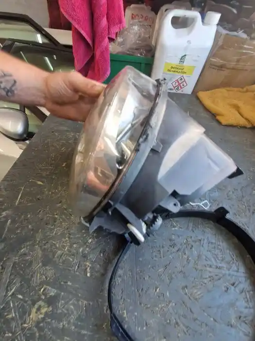 Lampa Prawy Przód VW LUPO 98-05
