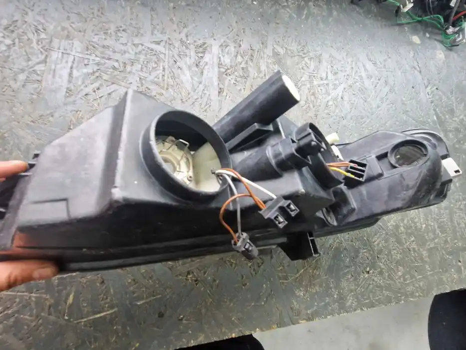 Lampa Prawy Przód Lift Opel Vectra B