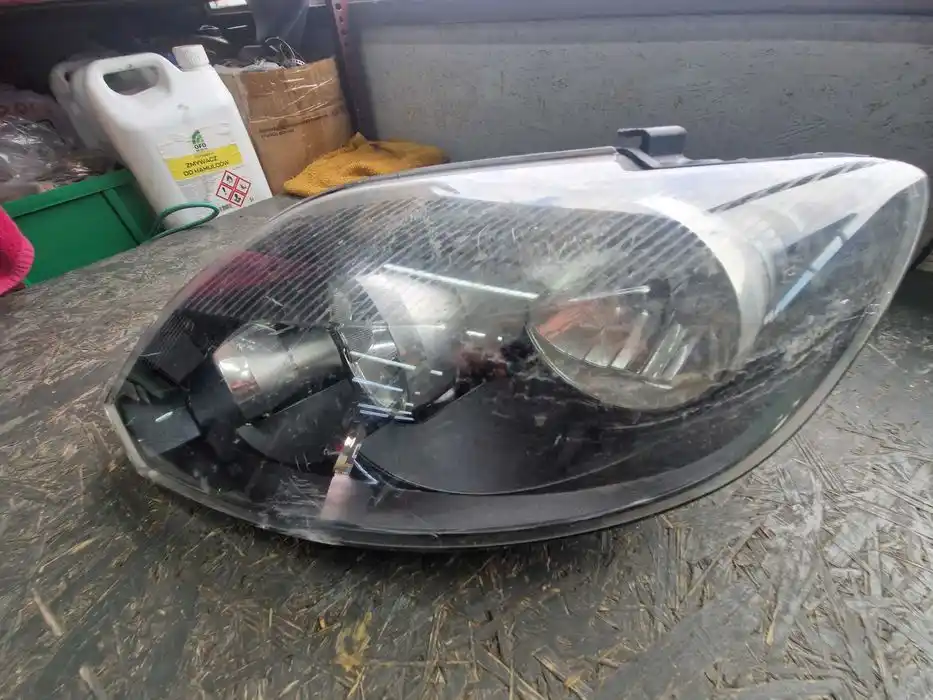 Lampa Lewy Przód VW Golf VI 5M1.941.005.G