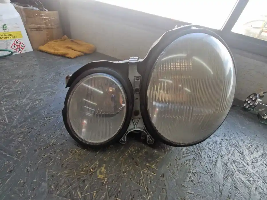 Lampa Lewy Przód MERCEDES-BENZ W210 150.60.7-00 LI