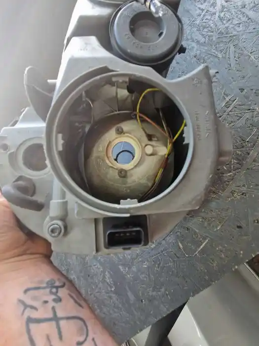 Lampa Lewy Przód MERCEDES-BENZ W210 150.60.7-00 LI