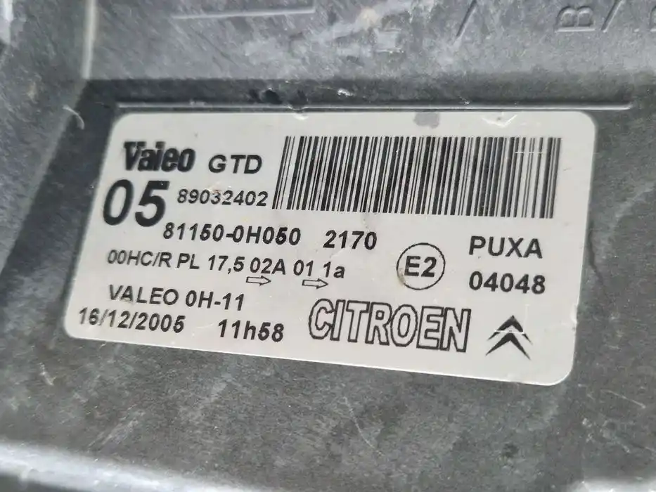 Lampa Lewy Przód CITROEN C1 I 890.324.02