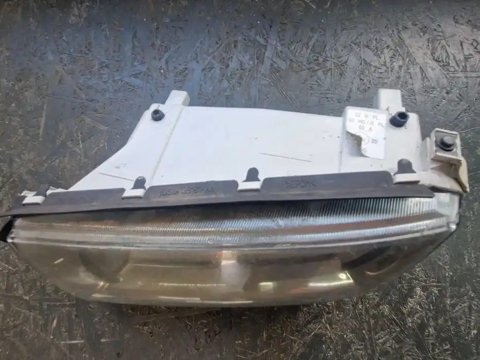 Lampa Lewy Przód SKODA OCTAVIA I FL 1U1.941.015.E
