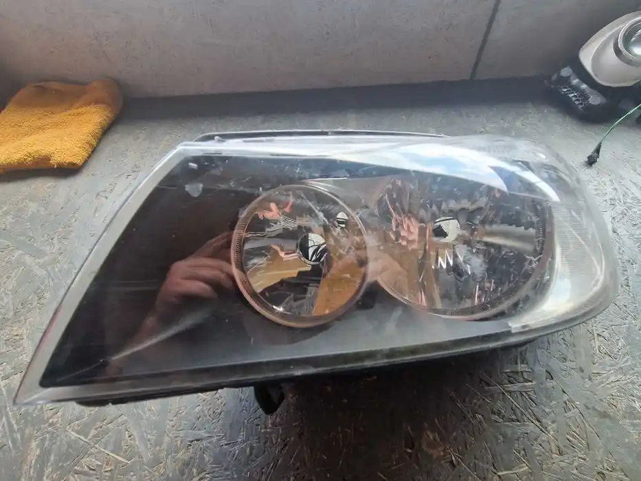 Lampa Lewy Przód BMW 3 E90 E91 893.116.30