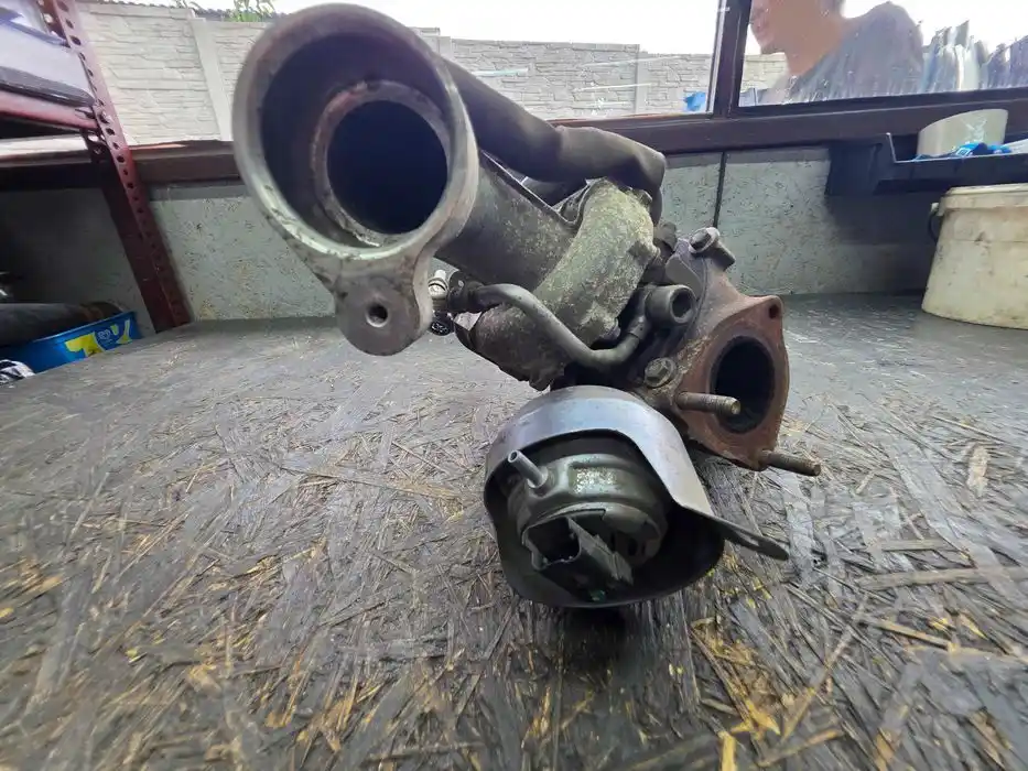 Turbina 2.0 HDI  163KM Citroen C5 x7 III 9677062780