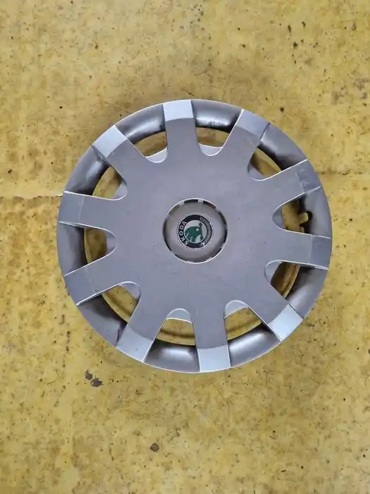 Oryginalny Kołpak Skoda 15'' 1U0.601.147D