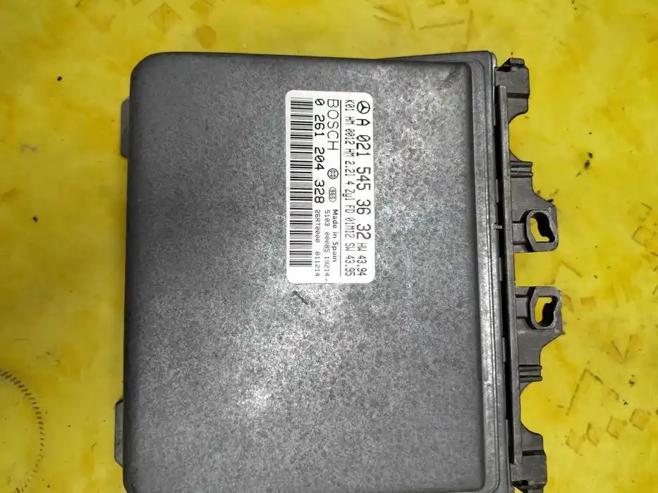 Sterownik Silnika Mercedes W202 2.2benzyna A021.545.36.32