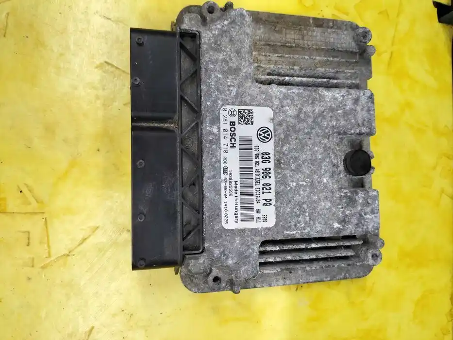 Sterownik Silnika Vw Seat Skoda Audi 03G.906.021.PQ