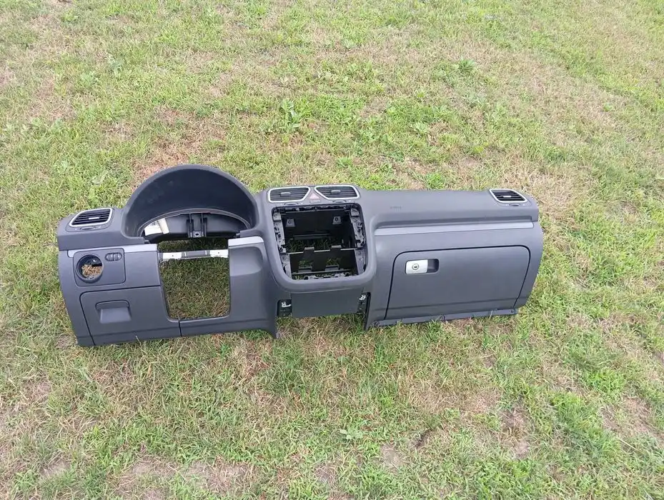Deska/Kokpit Vw Sirocco eos