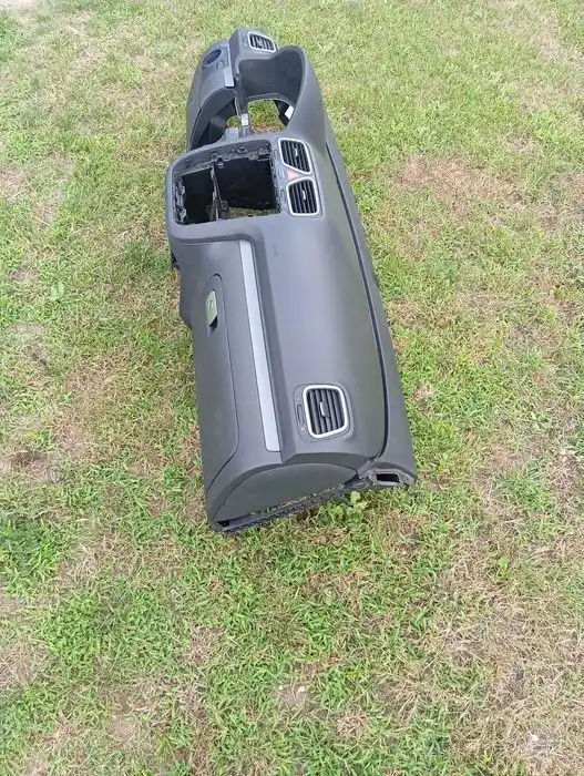Deska/Kokpit Vw Sirocco eos