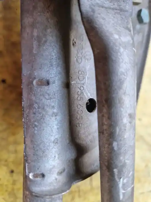 Mechanizm Wycieraczek Przód Vw Passat B5 FL 3D1.955.605B
