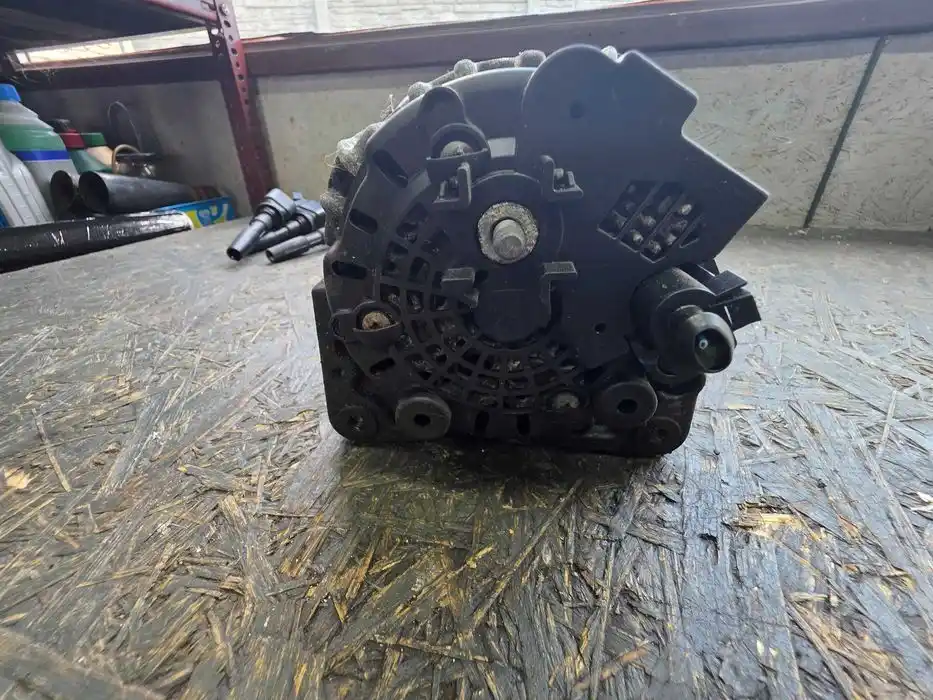 Alternator Vw Audi Seat Skoda 04C.903.023.D