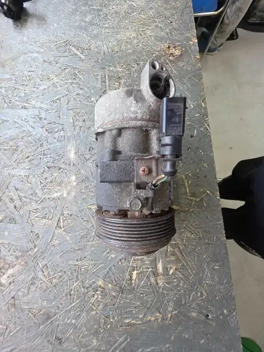 Kompresor Klimatyzacji Vw Audi Seat Skoda 1S0.820.803.A