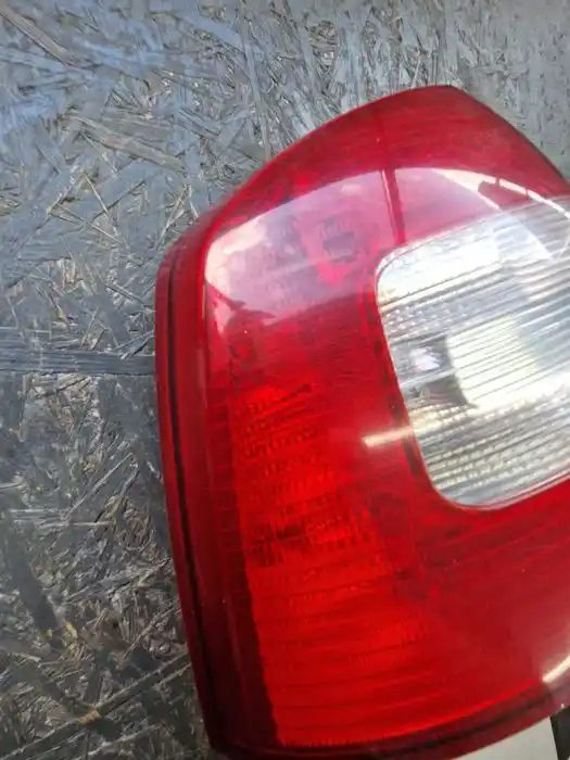 Lampa Lewy Tył Skoda Octavia II FL HB