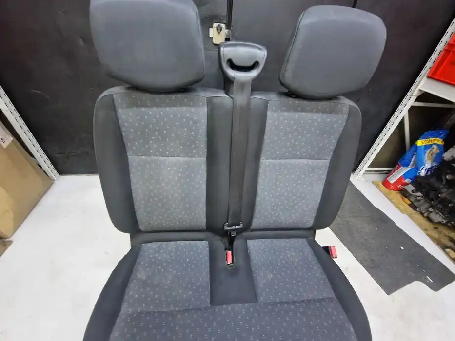 Fotele Kanapa Opel Movano B