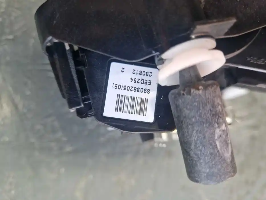 Soczewka Lampy Przód Prawy BiXenon Seat Exeo Oryginał